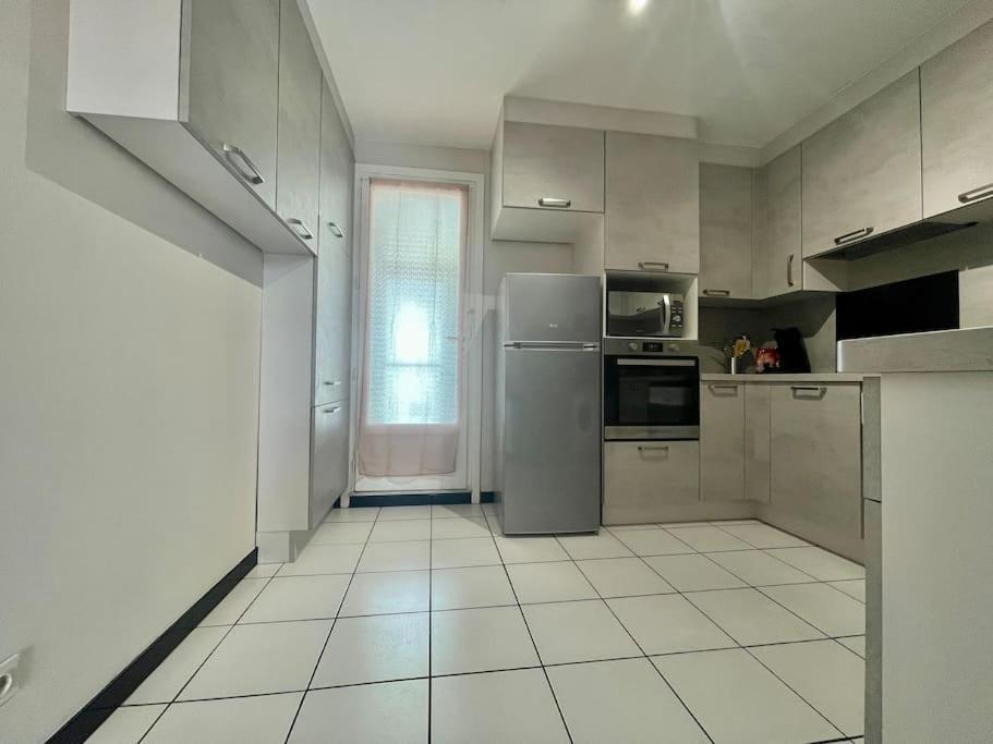 Duplex 70M2 - Vue Cite Medievale - Parking Gratuit Carcassonne Luaran gambar