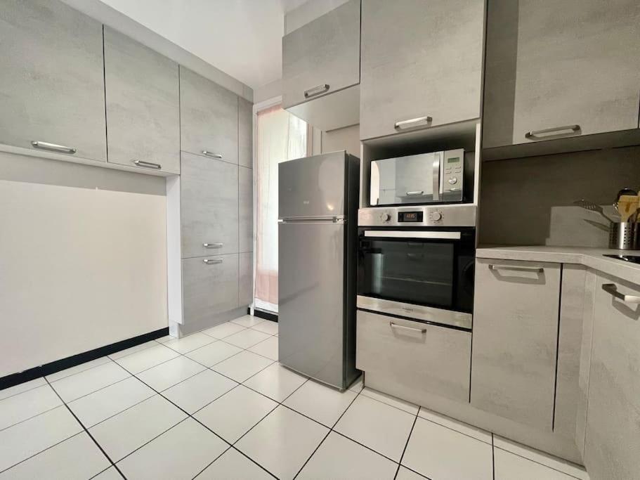 Duplex 70M2 - Vue Cite Medievale - Parking Gratuit Carcassonne Luaran gambar