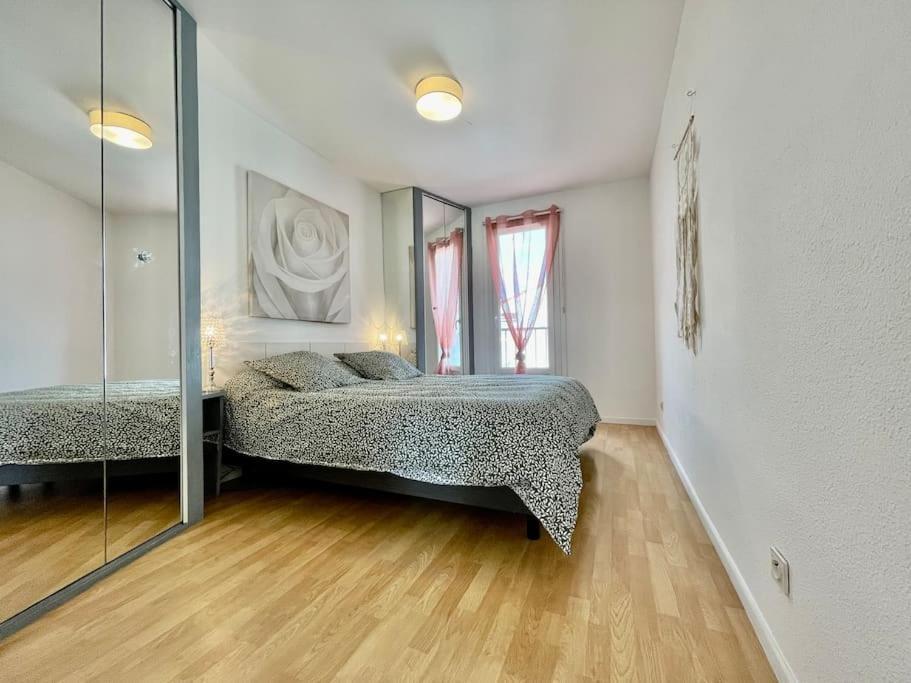 Duplex 70M2 - Vue Cite Medievale - Parking Gratuit Carcassonne Luaran gambar
